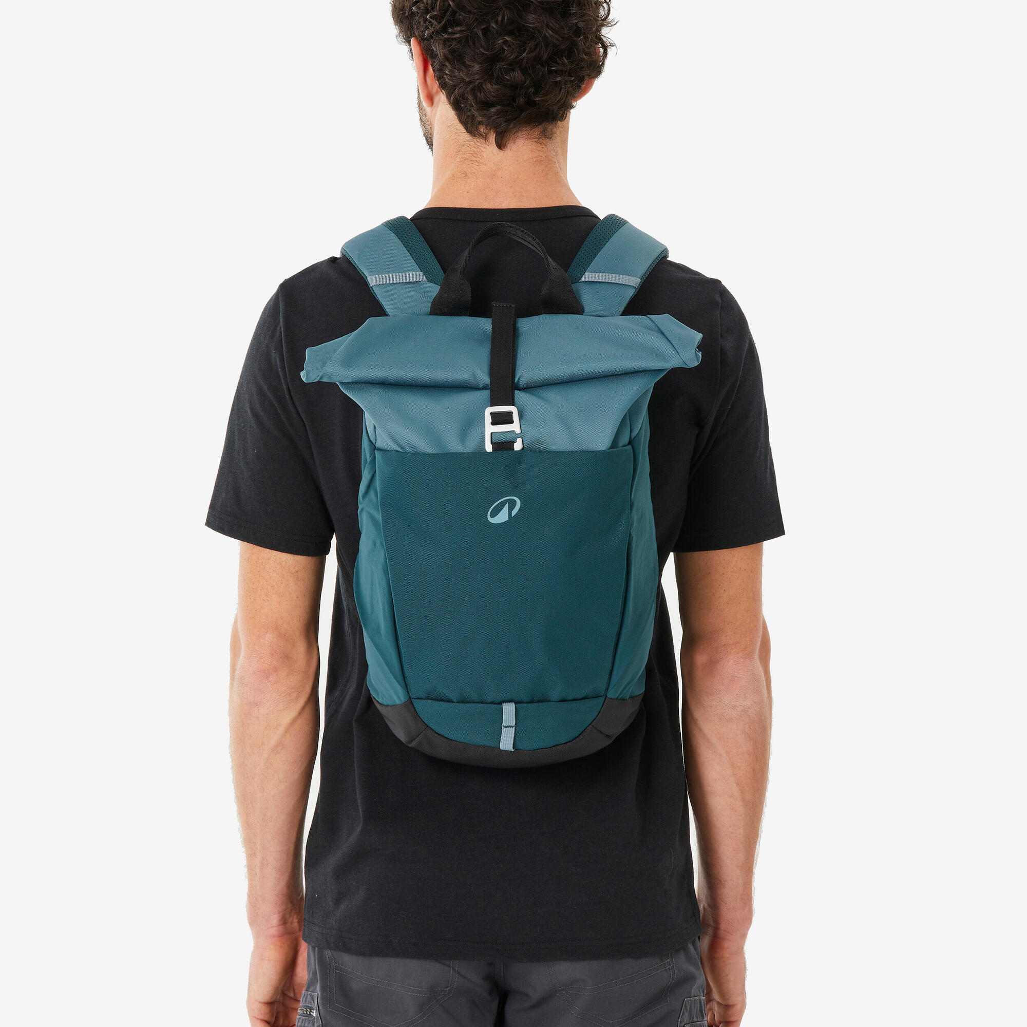 Quechua NH500 Escape 16L+4 Rolltop Hiking Backpack - Image 9