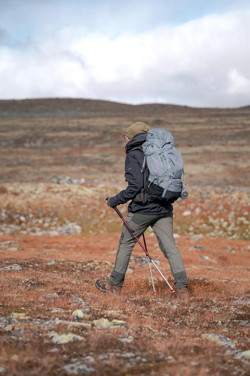 Women’s Trekking Backpack 45 + 10 L - MT500 AIR - Image 8